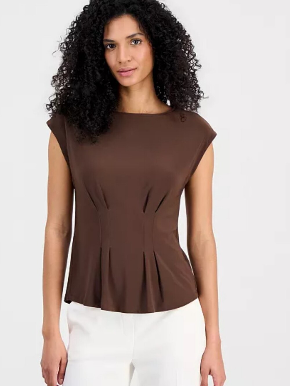 Harlow Chestnut Brown Crewneck Sleevless Pleated Front And Back Pleated. Large